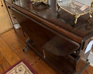 Drop Leaf Side Table