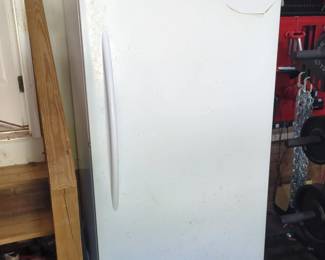 Lot 23:Extra large Frigidaire white upright freezer model lffh20f3qwc. Working excellent. Need slight cleaning. Measures 34x 73h