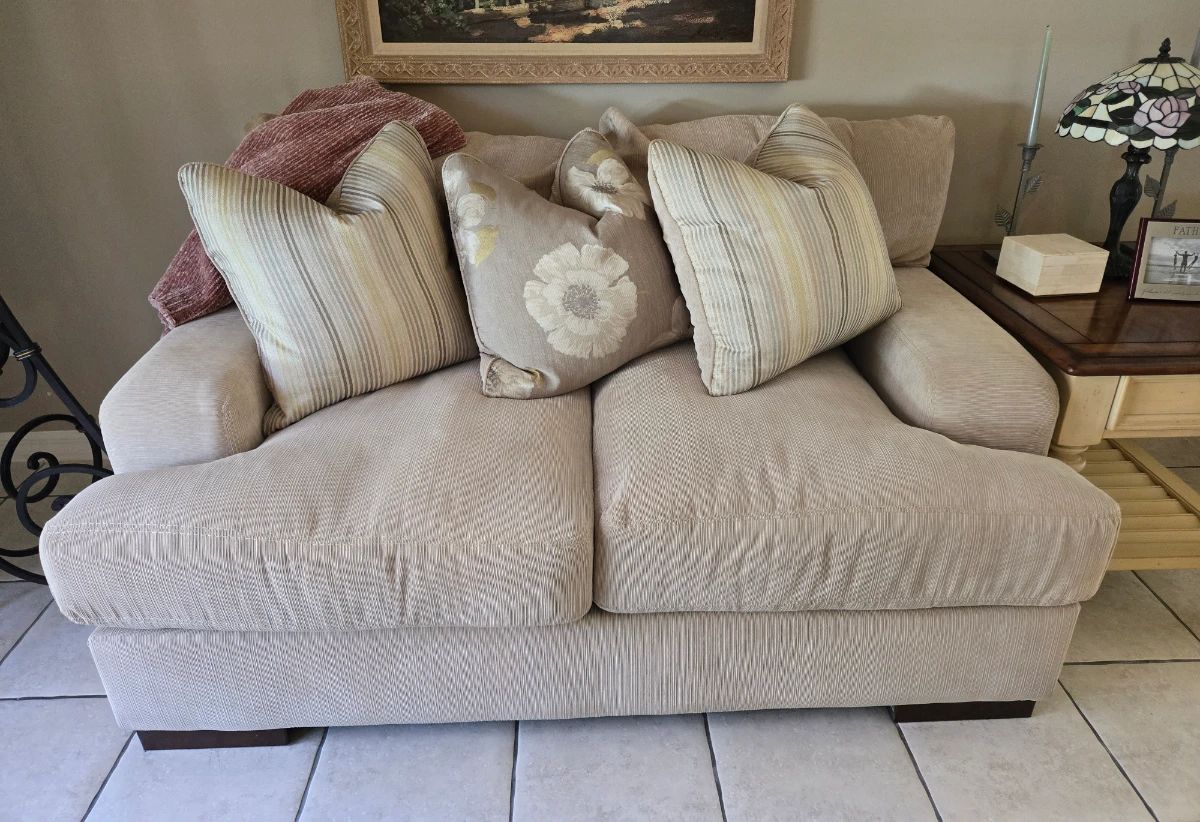 Loveseat with matching chair 