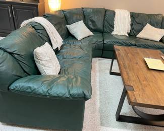 Klingmans sectional