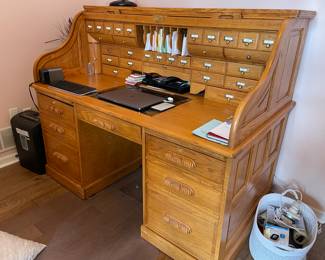 Winners Only Inc. roll top desk