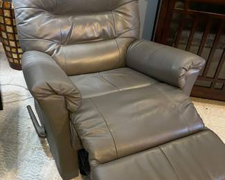 Lazy boy recliner