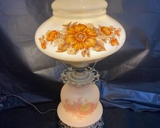 Fenton Base Lamp w/Floral Shade 