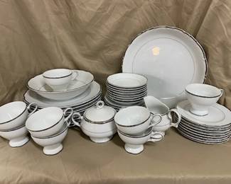 44 pc. Fashion Royale China 