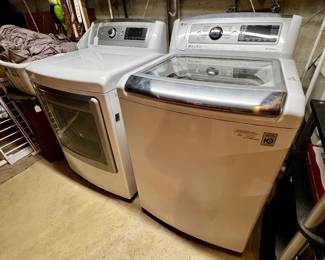 WASHER/DRYER