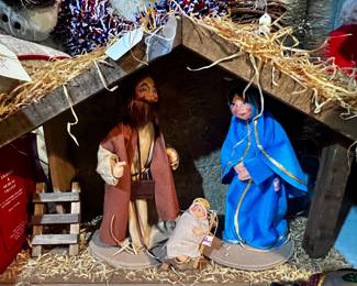 COLLECTIBLE HOLIDAY ITEMS...ANNALEE NATIVITY SET