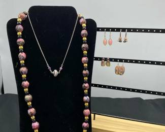 Purple And Pink Beaded Jewelry Set 