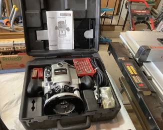 Like new grinder with case