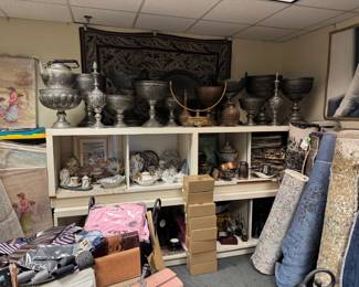 Fine Hand-Made Decorative Cuppers, Rugs;  WE ACCEPT ALL REASONABLE OFFERS

• Handwoven Persian & Oriental Rugs and Kilims
• Fine Art & Original Oil Paintings
• Antiques & Decorative Tapestries
• Fine Jewelry – Gold, Silver & Rare Coins
• Diamonds & Investment-Grade Gemstones