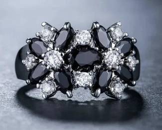 Rings, Special Estate Sales – Reasonable Offers Welcome

✔ Handwoven Persian & Oriental Rugs & Kilims
✔ Original Fine Art & Oil Paintings
✔ Antiques & Decorative Pieces
✔ Fine Jewelry, Gold, Silver & Rare Coins
✔ Diamonds & Natural Investment-Grade Gemstones