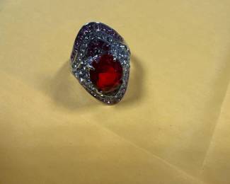 Fine Ring; WE ACCEPT ALL REASONABLE OFFERS

• Handwoven Persian & Oriental Rugs and Kilims
• Fine Art & Original Oil Paintings
• Antiques & Decorative Tapestries
• Fine Jewelry – Gold, Silver & Rare Coins
• Diamonds & Investment-Grade Gemstones