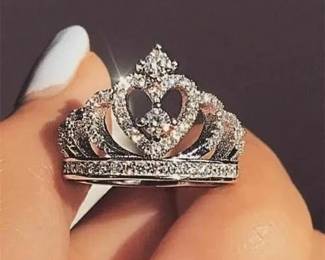 Diamond Rings,  Handwoven Persian & Oriental Rugs, Kilims
* Fine Art & Original Oil Paintings
* Antiques & Decorative Tapestries
* Fine Jewelry – Gold, Silver & Rare Coins
* Diamonds & Investment-Grade Gemstones