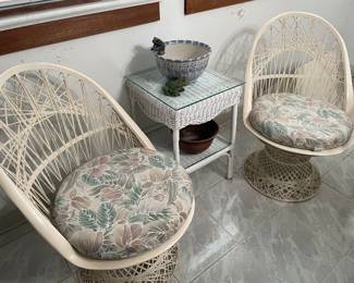 more spun fiberglass (not pictured: two more chairs and small glass top bistro table)