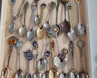 Souvenir spoons