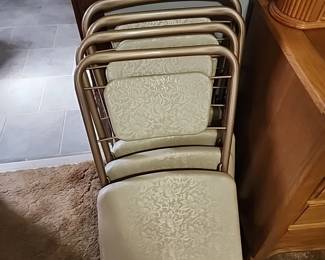 4 vintage folding chairs