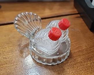 Vintage clam shell salt and pepper