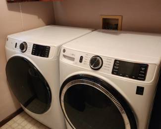 2024 GE Smart Washer and Dryer