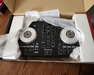 Pioneer DJ