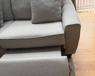 La-z-boy Edie Duo 5 Pc Sectional with electric recliners on ends