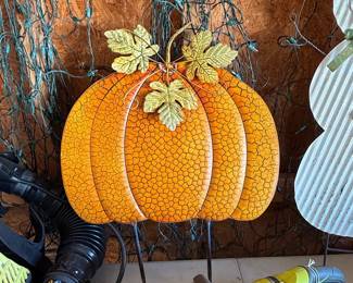 Metal Pumpkin Yard Stake Decoration