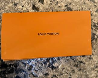 Louis Vuitton Pallas MM Monogram Canvas Handbag