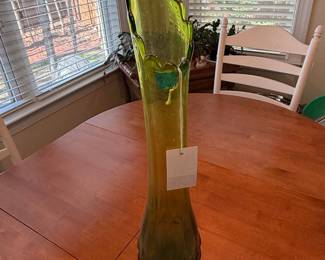 Vintage L.E. Smith Green Ribbed Swung Vase