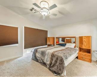 Split King adjustable base with 2 mattresses and bedding, wood headboard bedset