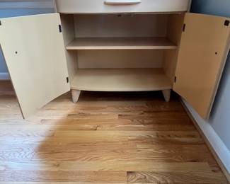 D1 - $500. Heywood Wakefield Vintage Hutch / Display Cabinet. Very good condition. Measures 32" wide x 17" deep x 65" tall. Moves in 2 pieces. Top Shelf is adjustable and so is the one in the bottom!