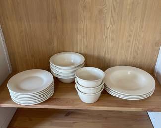 D182 - $35. 19 Pcs Stoneware Dish Set. 