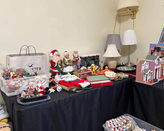 Overview! Lots of smalls to browse! We can not hold specific items from overview - if they are in a photo with a D# we're happy to hold!