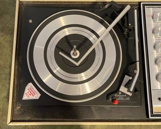 D73 - $20. Electrophonic Gerrard Turn Table. Measures 24.5" x 15" deep x 9" tall. Does NOT power on and Cover is cracked. 