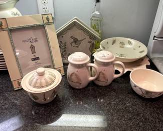 D54 - $350. Portfoloio by Pfaltzgraff Stoneware.  Naturewood. Large set - Service for 8 + Serving Pieces. 