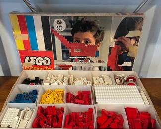 D98 - $50. Vintage 1960s Lego Set. Set #450. Contains 421 of the original 450 Pieces. 