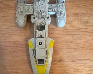 D20 - $80. Star Wars Lot. 