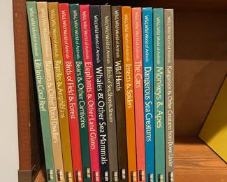 D85 - $15. Wild Wild World of Animals. 14 books by Time Life. 