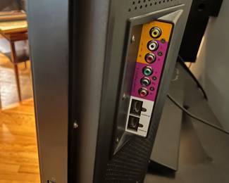 D99 - $20. Vizio Model VO47L FHDTV20A