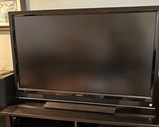 D99 - $20. Vizio Model VO47L FHDTV20A