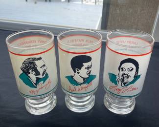 D106 - $60. Vintage Miami Dolphin Super Bowl Champions 1972 Glasses - set of 6. 