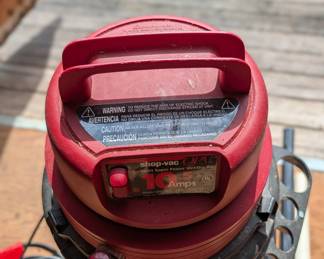 D179 - $30. Shop Vac. 