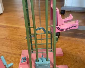 D139 - $20. Vintage 1980s Barbie Gym. Locker, Exercise Bike, Weight Bench & Accessories. 