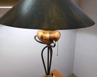 2 Vintage Style Art Lamps