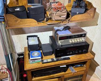 HOUSE FRONT ENTRYWAY HALLWAY