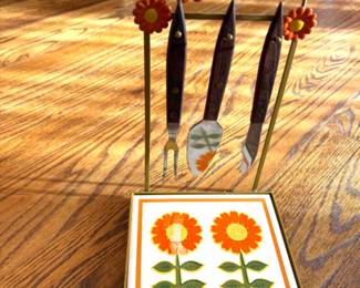 1950s cheese board set