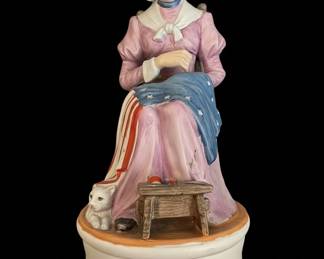 Betsy Ross Years of Freedom Music Box