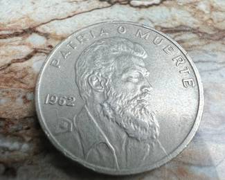 1962 Cuban 40 Centavos Coin featuring Camilo Cienfuegos