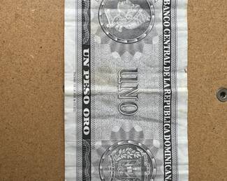 1 Dominican Peso Oro Banknote