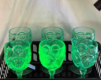 Set of 6 Moon and Starlight uranium vaseline glasses