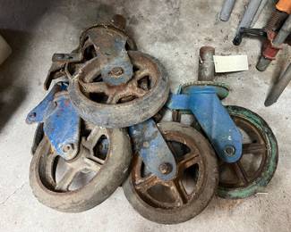 Trolley tyype cast iron wheels