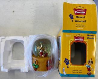 Pinocchio Water Globe