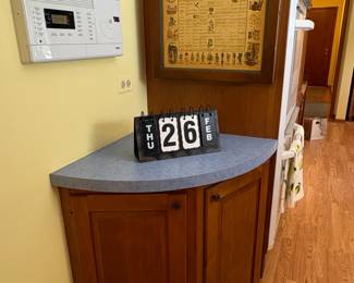 Vintage Three Mountaineers Inc. Herbs  Spices Wall Cabinet